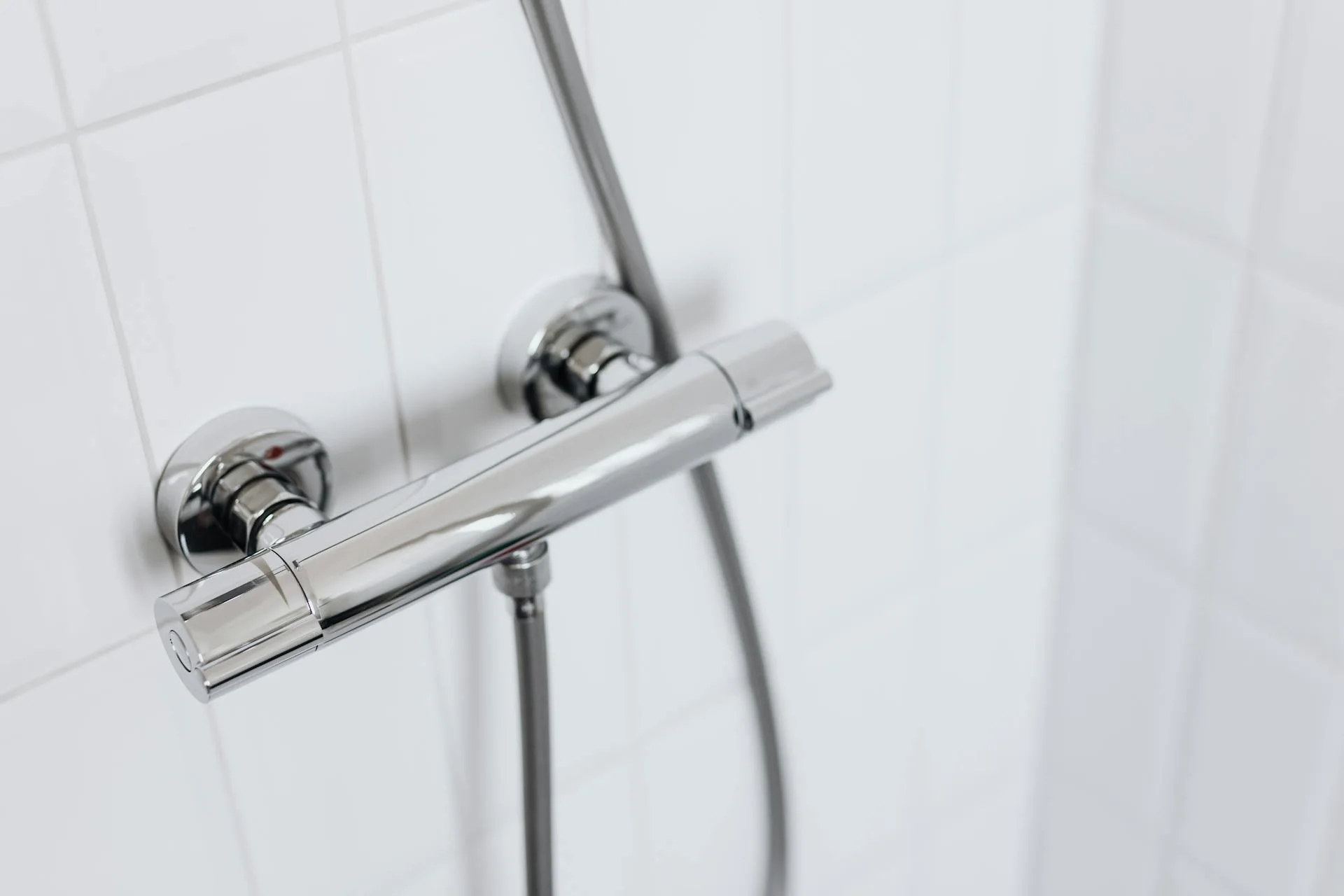 Faucet & showerhead replacements Toilet repairs (running water, leaks) Drain unblocking (sinks, tubs, showers) Garbage disposal installs Pipe insulation