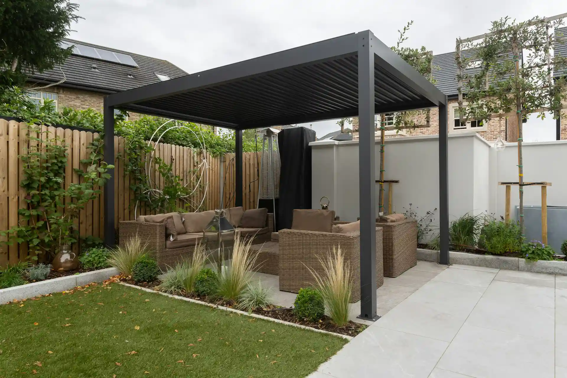 Pergola & gazebo setup